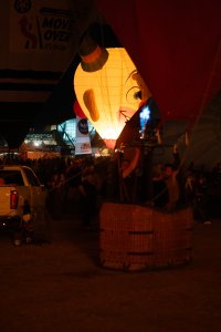 2024BalloonFiestaGlow-156.jpg